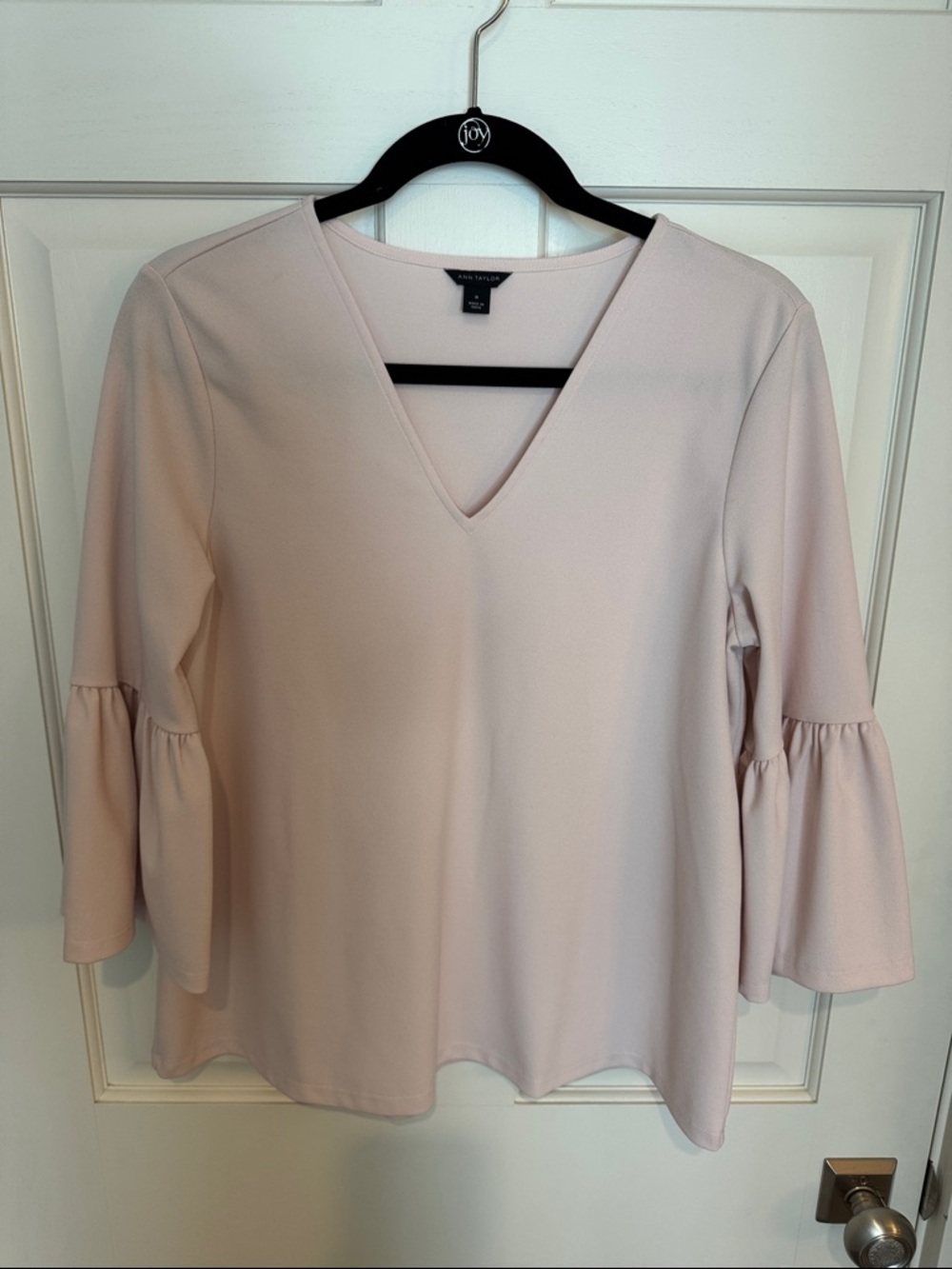 Vince Camuto Light Pink V-Neck Bell Sleeve Blouse